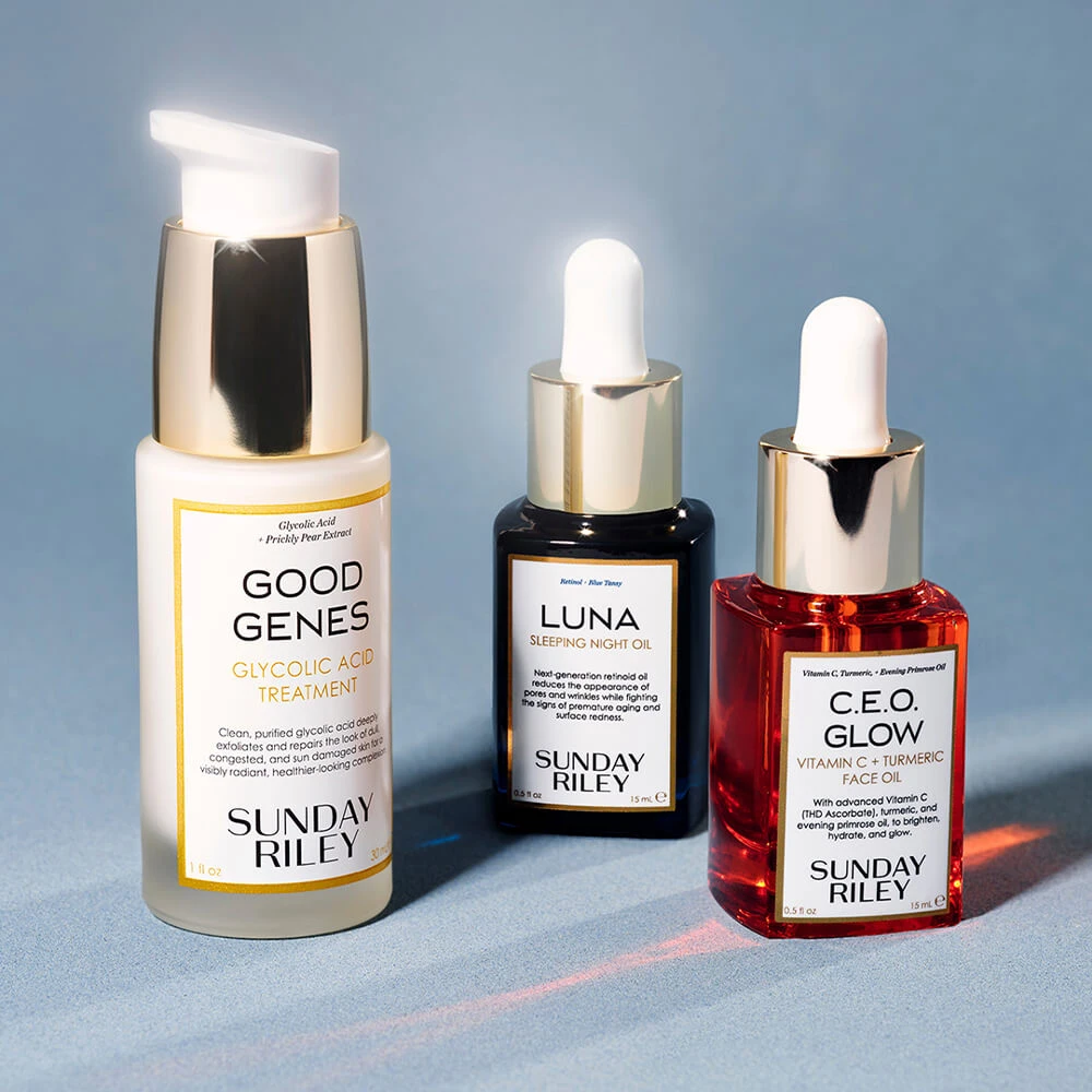 Sunday Riley C.E.O. Glow Vitamin C & Turmeric Face Oil Huile Visage Éclat 7 Sunday Riley C.E.O. Glow Vitamin C & Turmeric Face Oil Huile Visage Éclat – Image 5