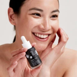 Carbon Star Detoxifying Oil Huile Détoxifiante 12 Carbon Star Detoxifying Oil Huile Détoxifiante -Dermalogicas Skincare Boutique Encart Inspi Carbon Star 2