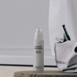 Renewing Day Cream Crème De Jour Anti-Âge -Dermalogicas Skincare Boutique Encart inspi SK Renewing 22 Day 2